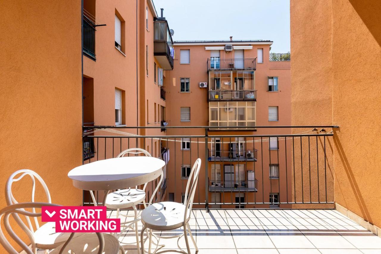 Delia'S Studios In The City Center By Wonderful Italy Bologna Exteriör bild